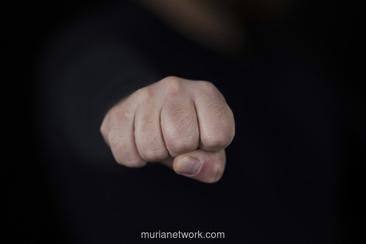 Guru PPPK Cianjur Aniaya Nenek Tetangga Demi Lunasi Utang Judi Online