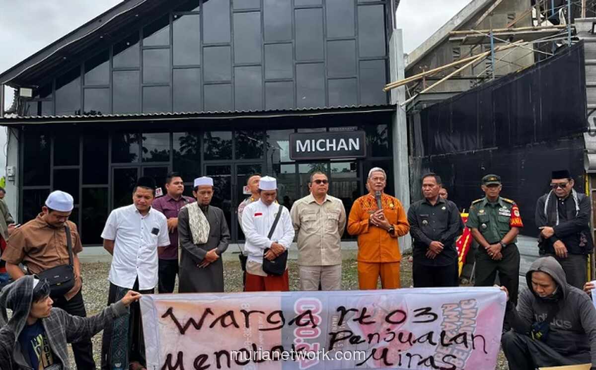 Warga Katulampa Geruduk Kafe yang Diduga Jual Miras, Satpol PP Turun Tangan