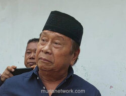 Detik-Detik Terakhir Rosidah di Pelukan Mansyur S