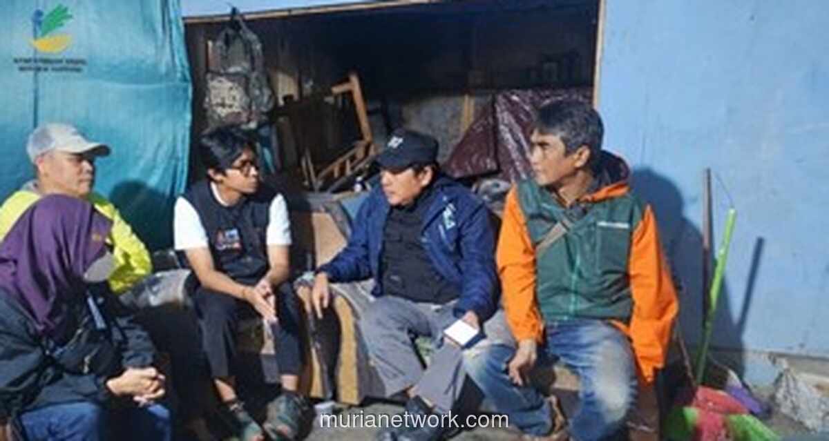 Tanah Longsor Bandung Barat: 8 Tewas, 82 Orang Masih Dicari