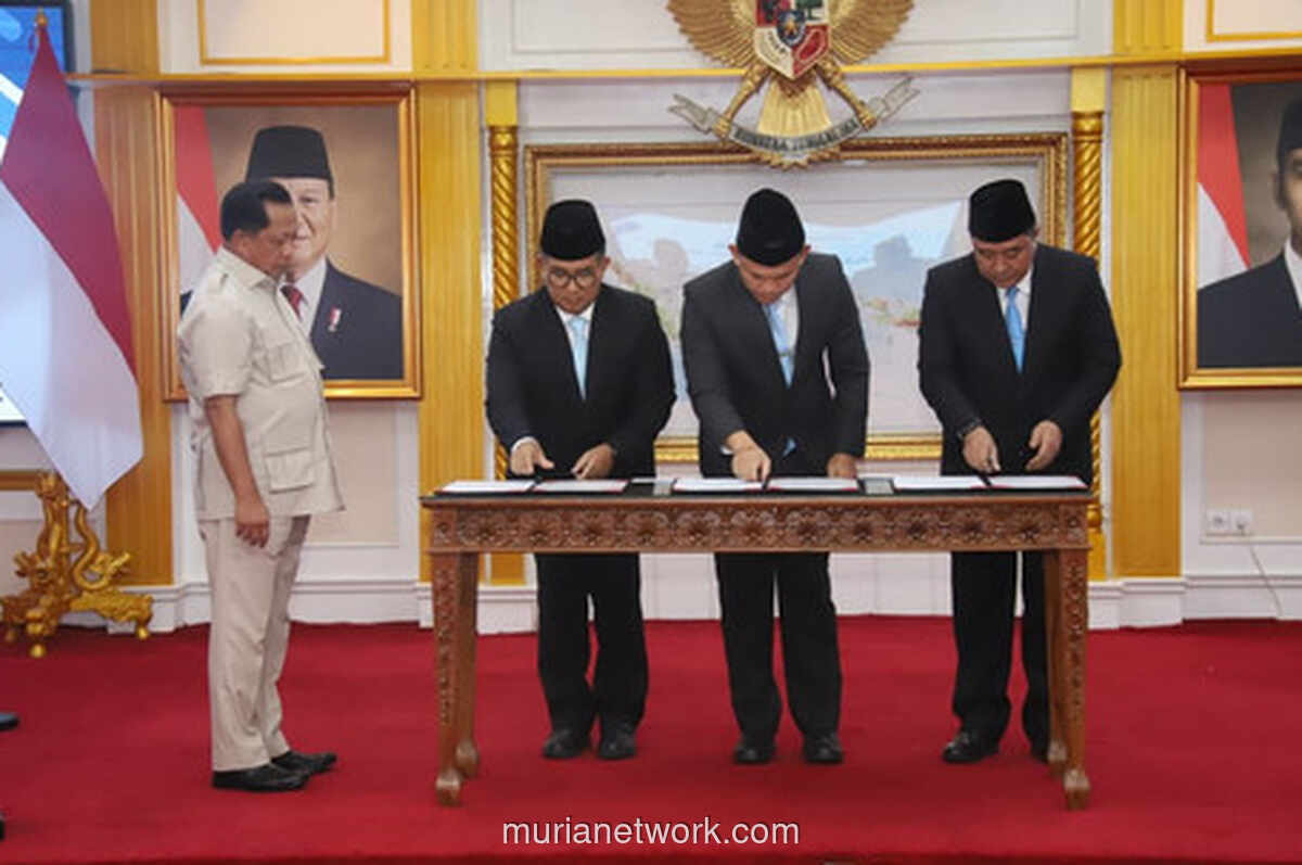 Tito Karnavian Pasang Tiga Pejabat Baru, Tekankan Kecepatan Eksekusi