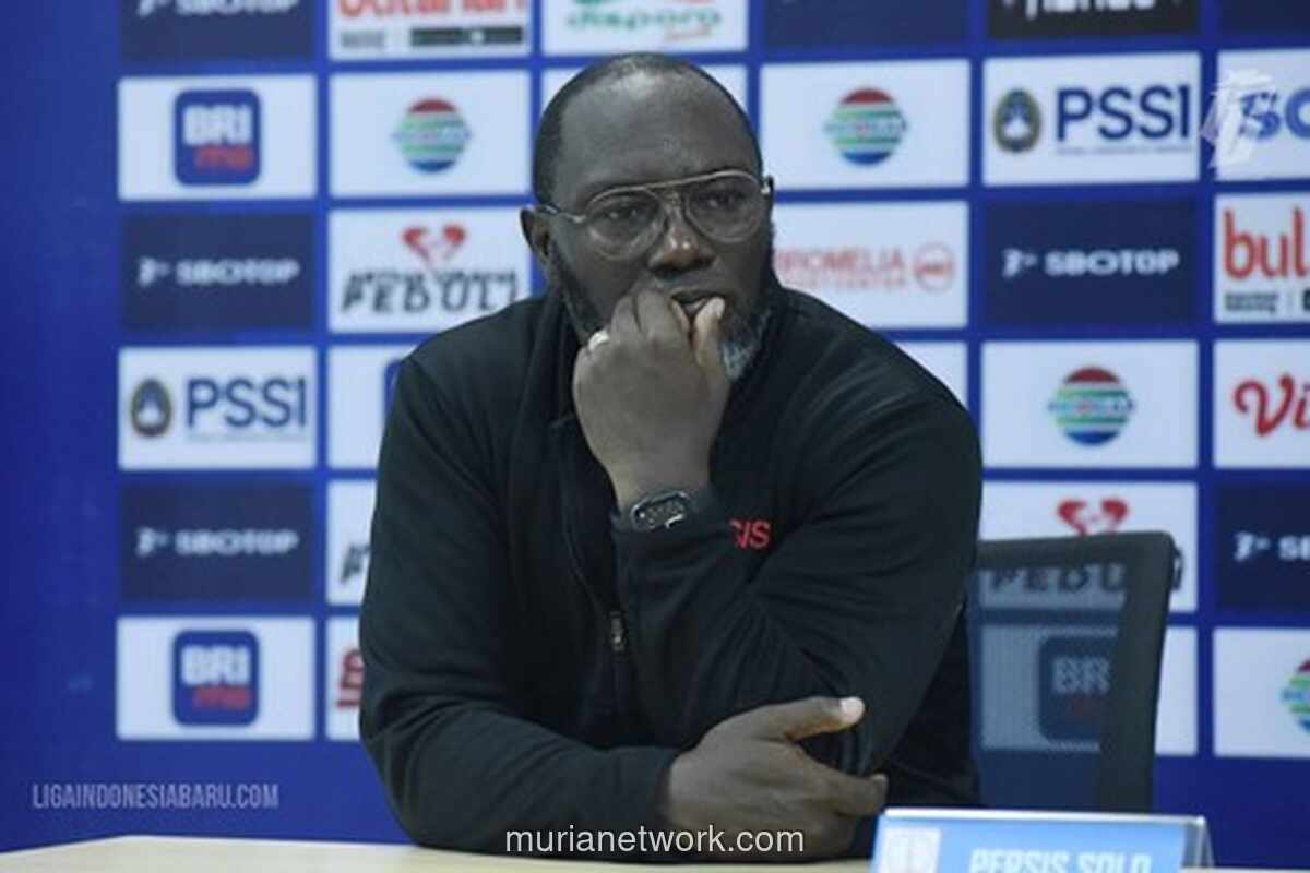 Jacksen F. Tiago Ambil Alih Kendali MilkLife Soccer Challenge Putri