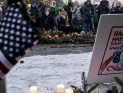 Video Bantah Klaim Resmi: Tewas Ditembak Petugas Imigrasi Saat Bantu Pengunjuk Rasa