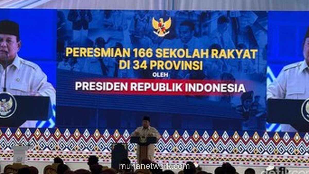 Prabowo Terpukau, Janjikan Beasiswa untuk Pasukan PBB Cilik Pasuruan
