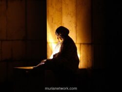 Mengenal Diri, Kunci Menuju Ketaatan yang Tulus