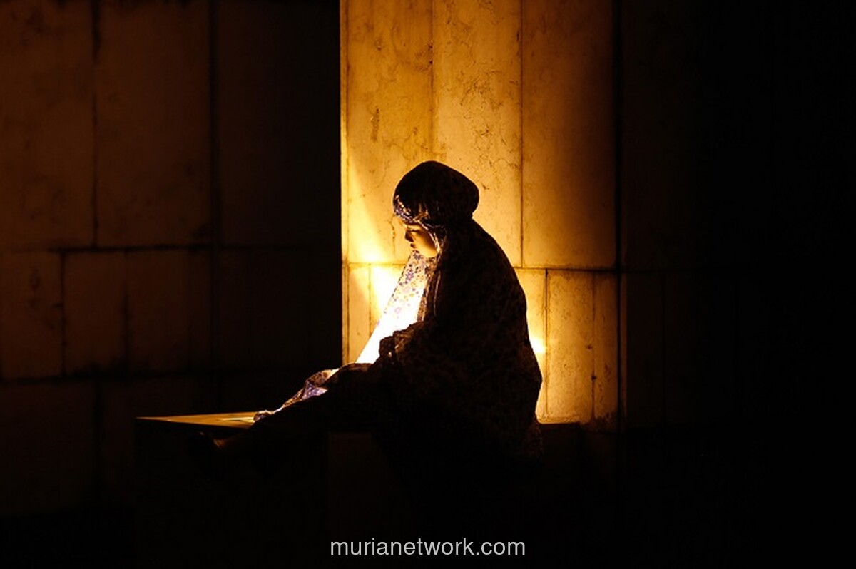 Mengenal Diri, Kunci Menuju Ketaatan yang Tulus