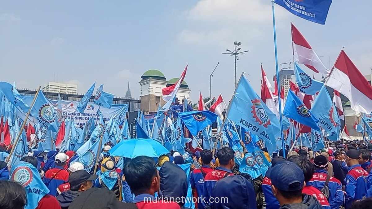 Buruh Serbu Jakarta Besok, Tuntut UMP DKI Naik Jadi Rp5,89 Juta