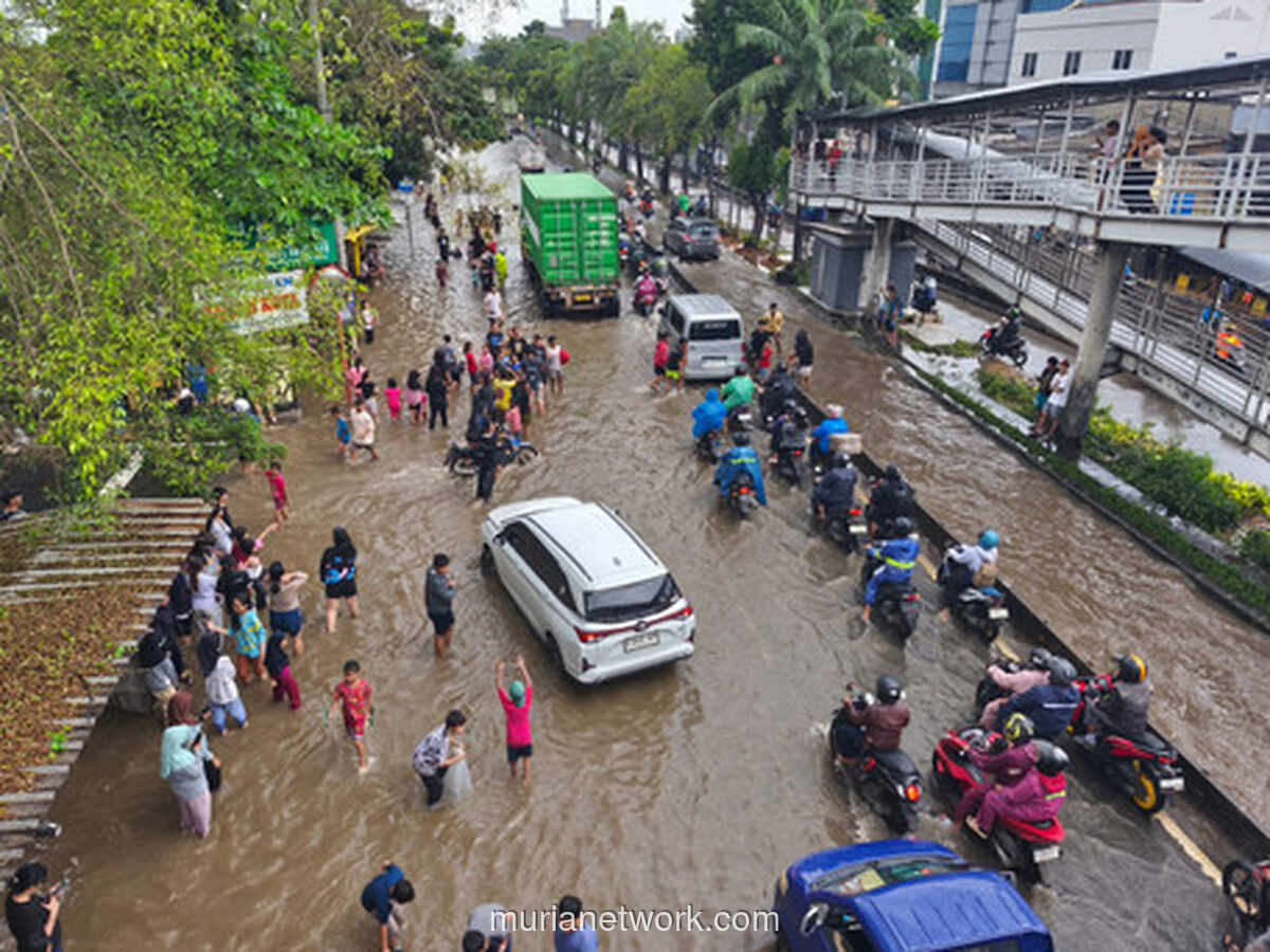 Daan Mogot Kembali Normal, Genangan Setelah Hujan Deras Akhirnya Surut