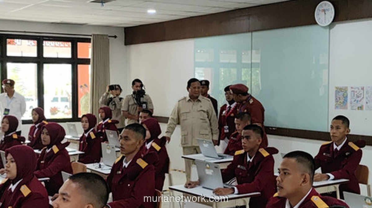 Prabowo Tinjau Sekolah Rakyat, Resmikan 166 Unit Baru di Seluruh Indonesia