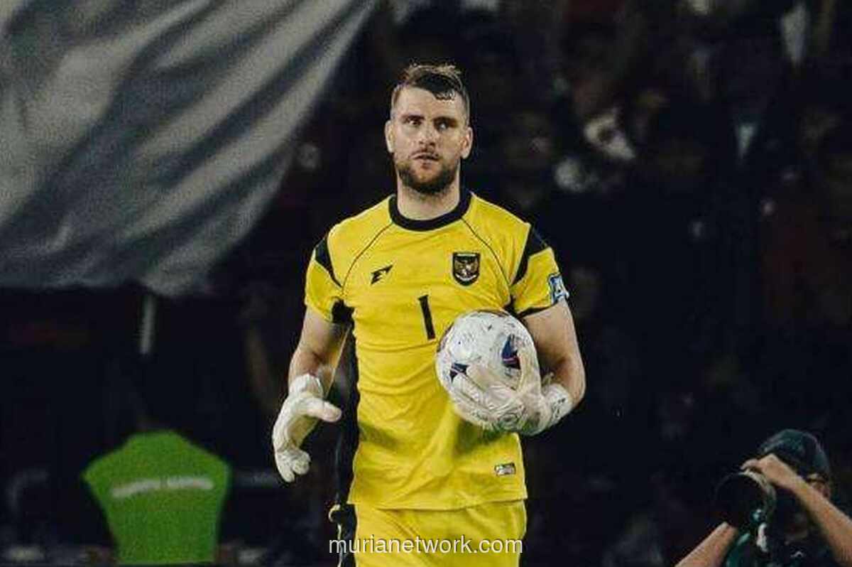 Dari Dallas ke Amsterdam: Maarten Paes Resmi Diincar Ajax