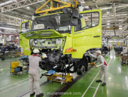 Pabrik Hino Purwakarta Sepi, Hanya 25% Kapasitas Terpakai Akibat Banjir Truk China