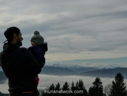 Dari Kafe Stockholm ke Indonesia: Revolusi Latte Dad yang Mengubah Wajah Pengasuhan