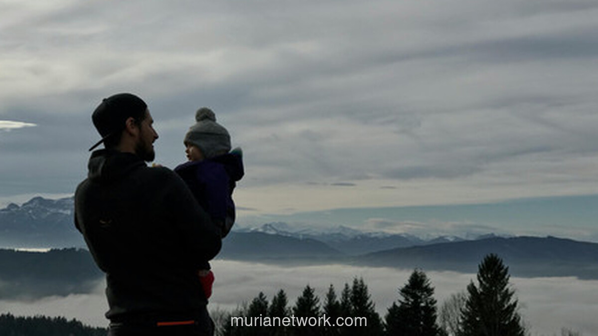 Dari Kafe Stockholm ke Indonesia: Revolusi Latte Dad yang Mengubah Wajah Pengasuhan