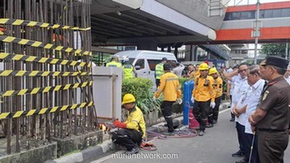 Setelah Dua Dekade, Tiang Monorel Mangkar Akhirnya Dibongkar