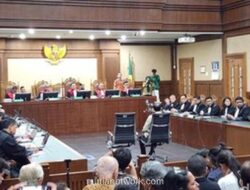 Panik di Ruang Sidang, Jaksa Sebut Kubu Nadiem Galau Hadapi Dakwaan Rp 2,1 Triliun