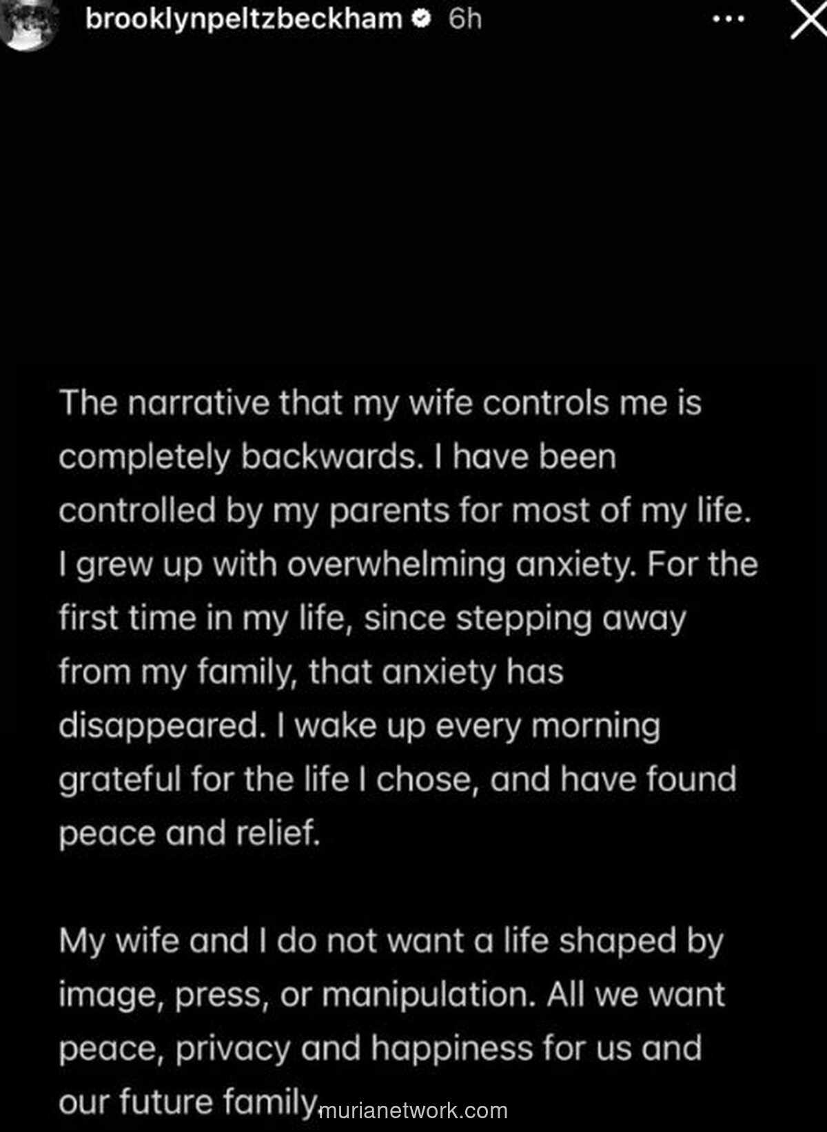 Brooklyn Beckham Buka Suara: Aku yang Dikontrol Keluarga, Bukan Istriku