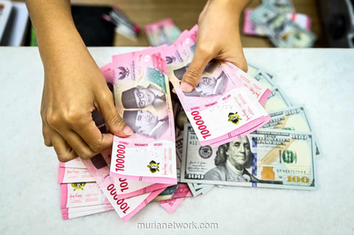 Rupiah Tersungkur ke Rp 16.945, BI Siap Gelar Intervensi Besar-besaran