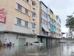 Hujan Deras di Jakarta Tak Tahan Laju Belanja Ritel