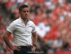 Herdman dan Misi Naturalisasi: Kunci Indonesia ke Perempatfinal Piala Asia 2027?