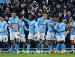 Drama 10 Gol di Etihad, Dua Bunuh Diri Perparah Pesta City