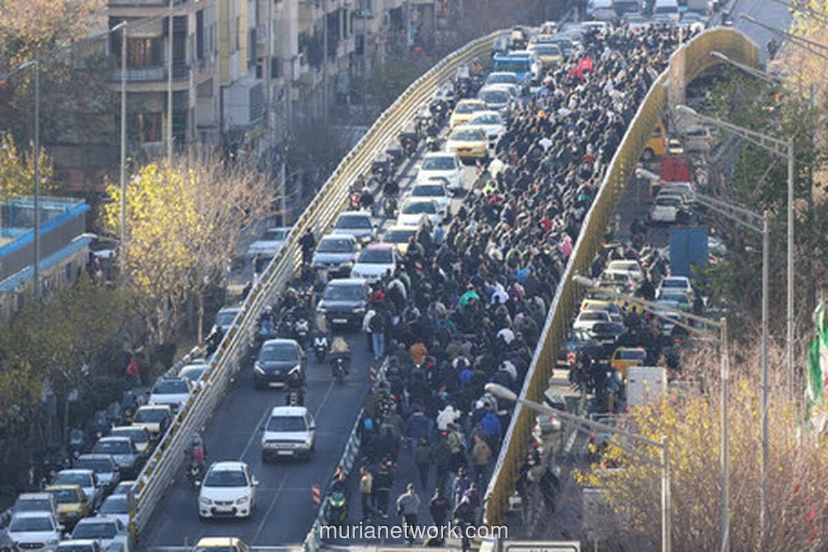 Iran Tegas Tangani Unjuk Rasa, Trump Ancam Pukulan Keras