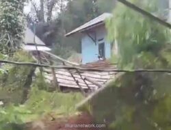 Tembok Penahan Ambruk di Lebak, Dua Rumah Terancam Longsor