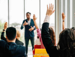 Pilkada oleh DPRD: Efisiensi atau Mundur dari Demokrasi?