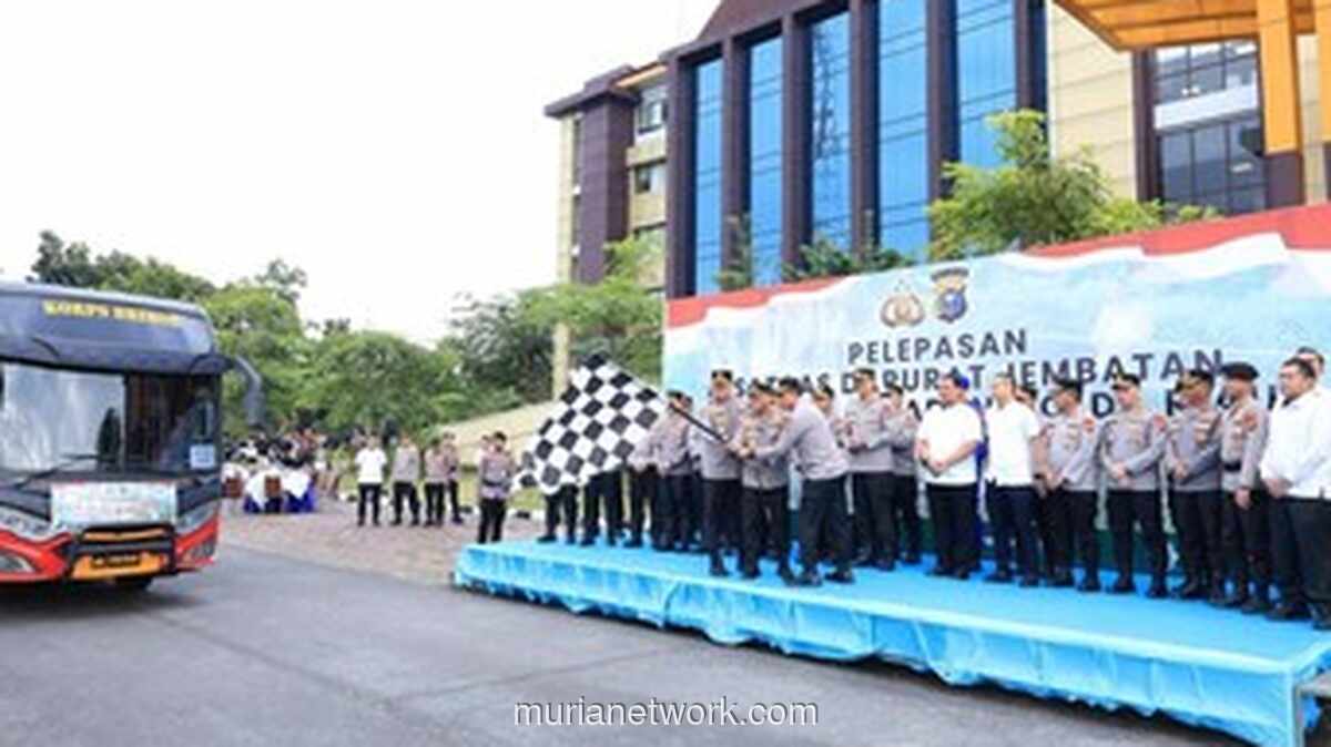 250 Personel Gabungan Polri Diterjunkan Bangun 26 Jembatan di Riau