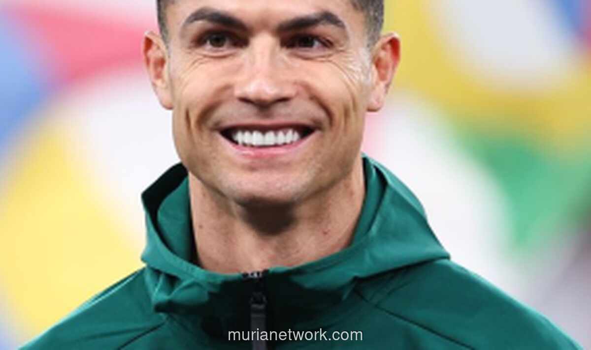 Ronaldo Geser Messi, Gajinya Setara APBD Makassar