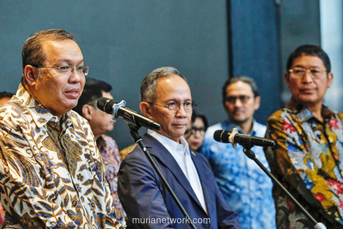 Guncangan di Bursa: Pucuk Pimpinan BEI dan OJK Serentak Mengundurkan Diri