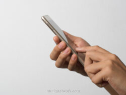 Budaya Instan dan Derasnya AI: Ketika Proses Belajar Tergantikan Ilusi Pemahaman