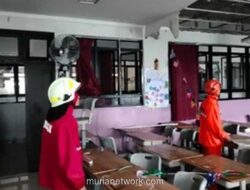 Plafon SDN Ambruk Saat Siswa Sedang Sarapan Gratis di Jakarta