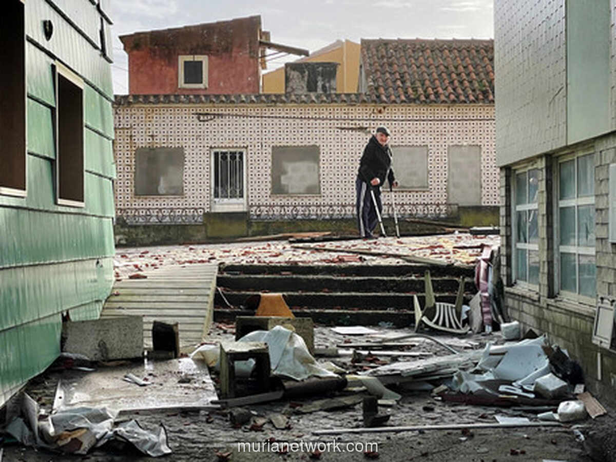 Badai Kristin Hantam Portugal, Lima Nyawa Melayang dan Ribuan Rumah Gelap Gulita