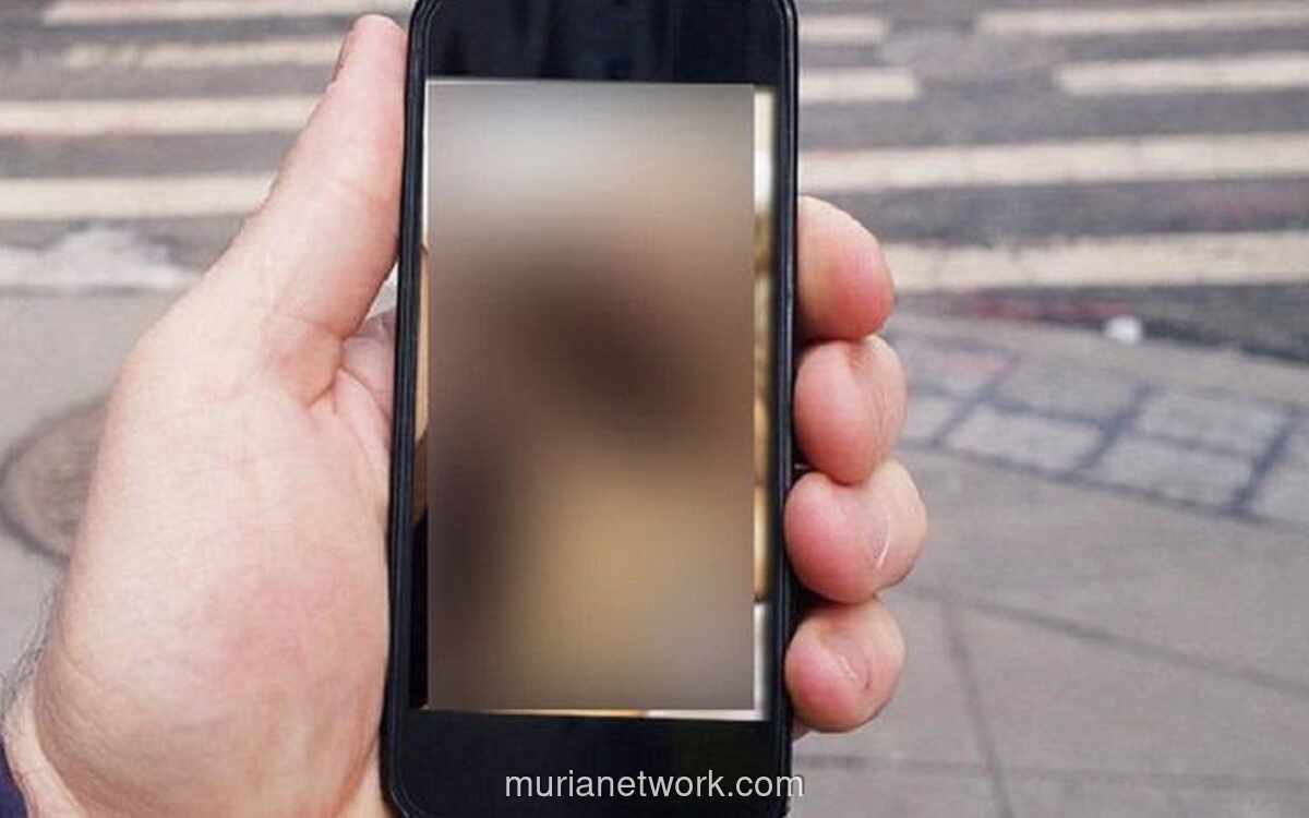 Warga Asing di Blok M Diduga Buka Celana, Alasan Kegerahan Bikin Heboh