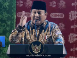 Prabowo Sindir Pakar Podcast: Kalau Mau Tahu Pikiran Saya, Saya Cari Sendiri di Internet