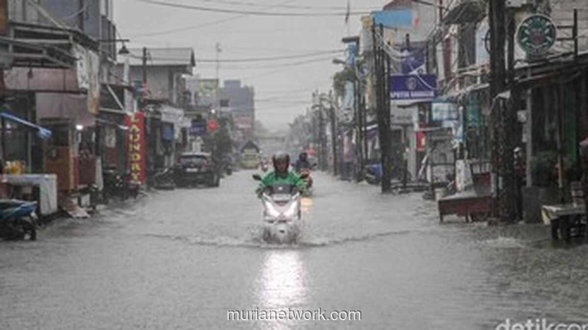 Bekasi Masih Terendam, Sembilan Titik Genangan Belum Surut