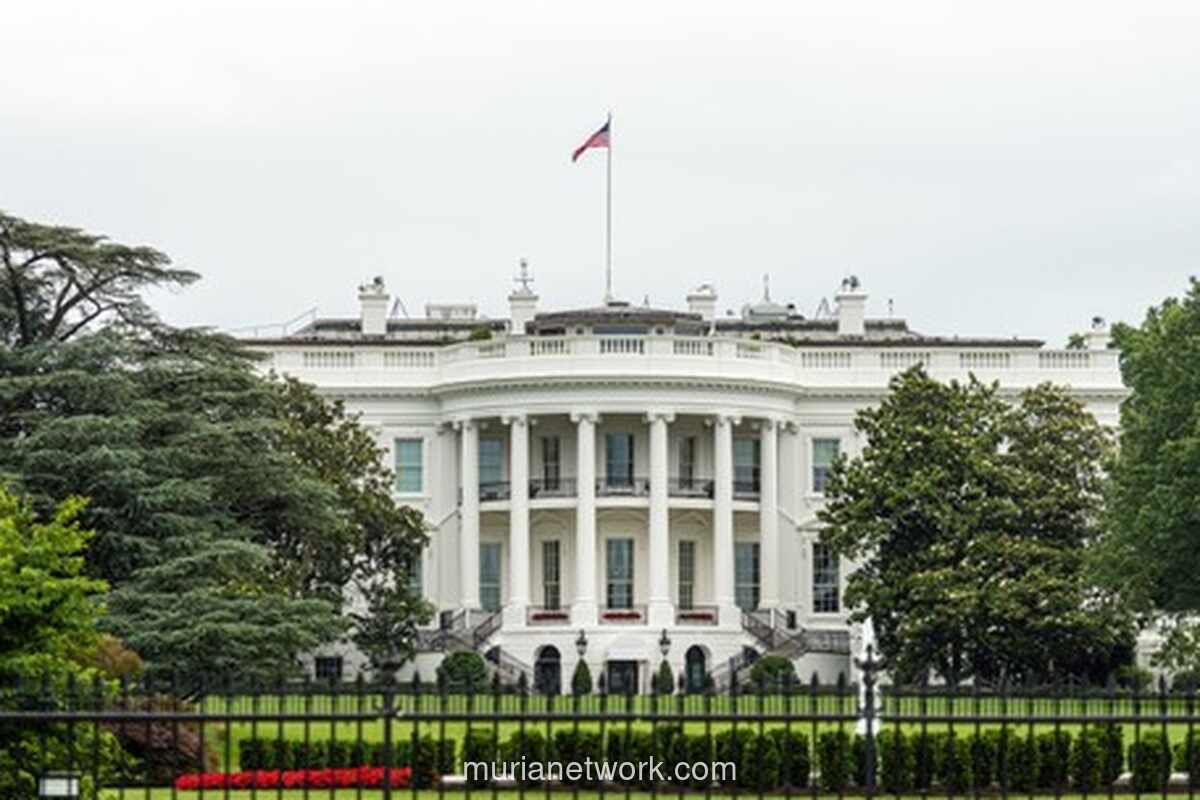 Dua Wajah Iran: Keras di Depan Publik, Lembut di Balik Layar