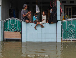 Banjir Rendam 31 Desa di Bekasi, Jalanan Berubah Jadi Kolam