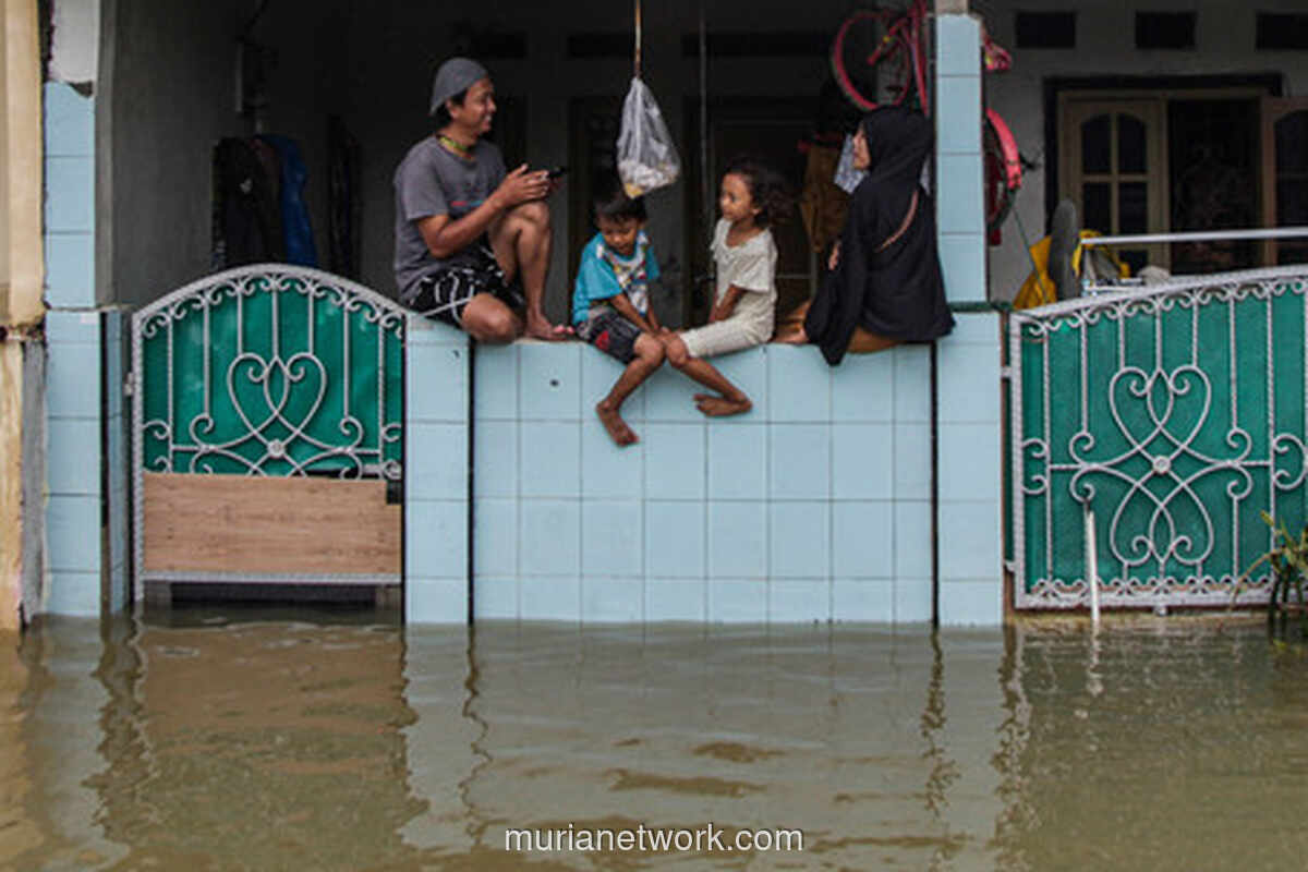 Banjir Rendam 31 Desa di Bekasi, Jalanan Berubah Jadi Kolam