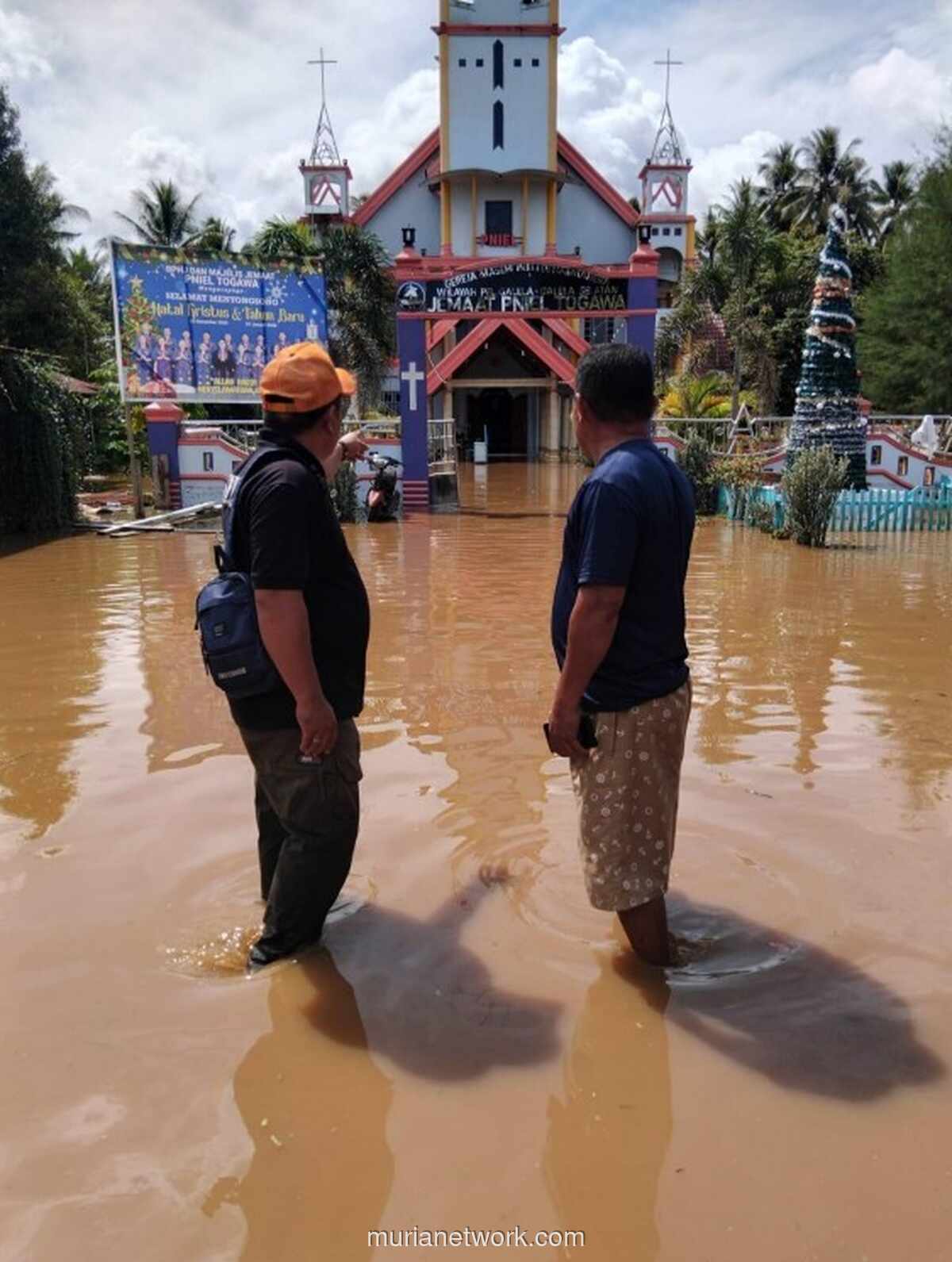 Banjir dan Longsor Sapu 22 Desa di Halmahera Utara, Akses Bantuan Terkendala