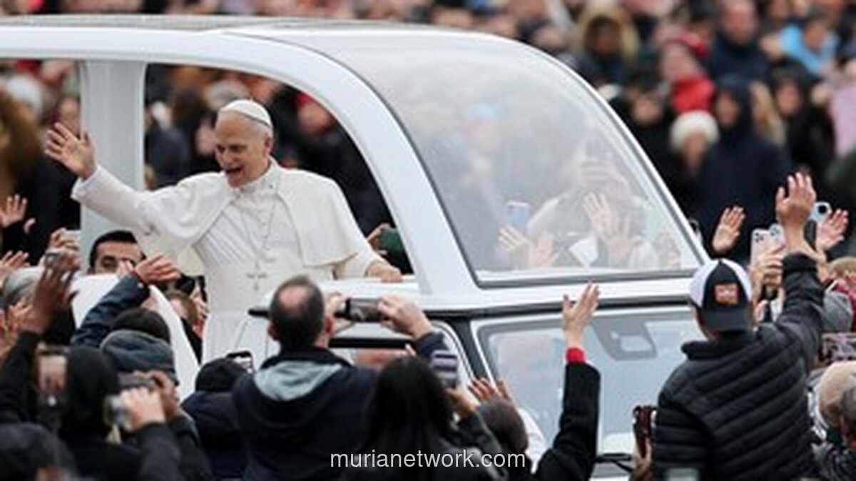 Vatikan Pelajari Undangan Trump untuk Paus Bergabung dengan Dewan Perdamaian