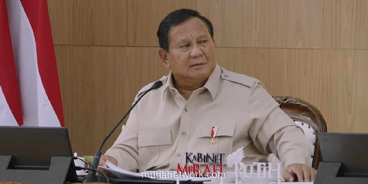 Hensat Soroti Retret Kabinet: Evaluasi dan Uji Loyalitas Jelang 2026