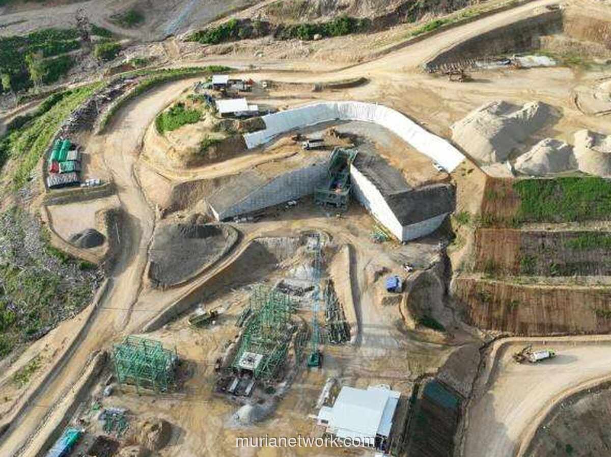 Merdeka Copper Gold Sewakan Alat Berat Rp39,37 Miliar untuk Operasional Tambang Emas Pani