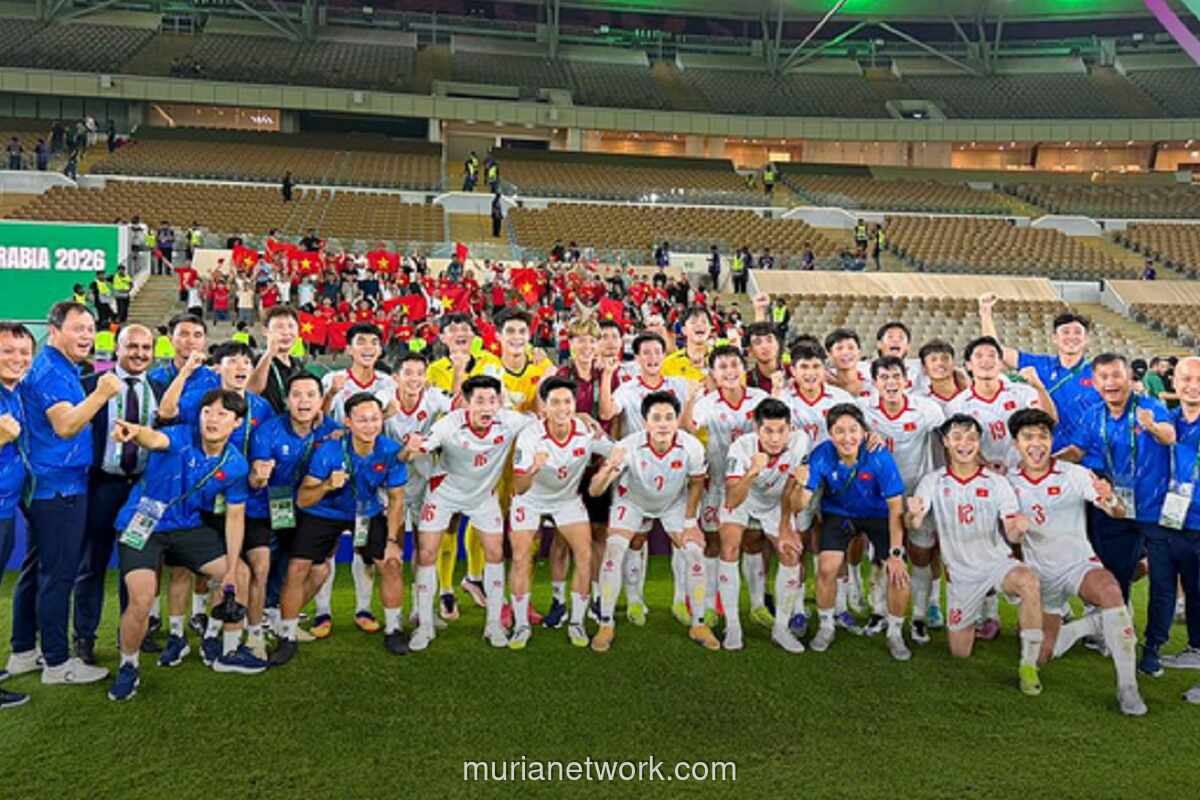 Vietnam Hajar Tuan Rumah, Lolos Perempatfinal dengan Catatan Sempurna