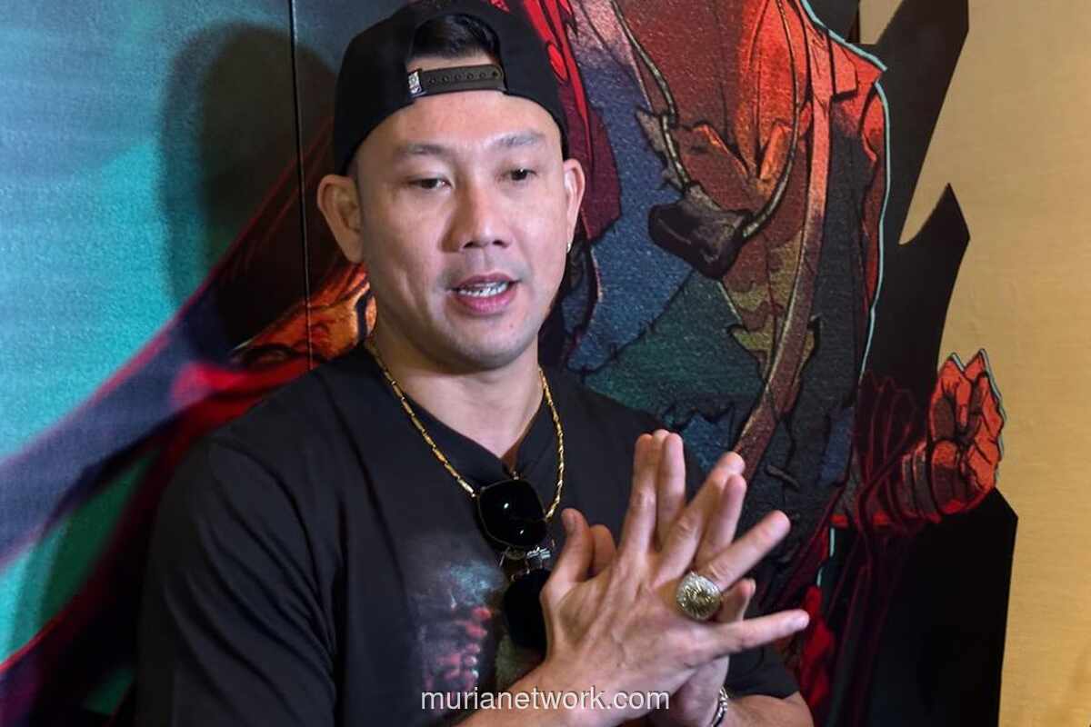 Tangis Reza Arap dan Pesan Singkat Denny Sumargo di Pemakaman Lula Lahfah