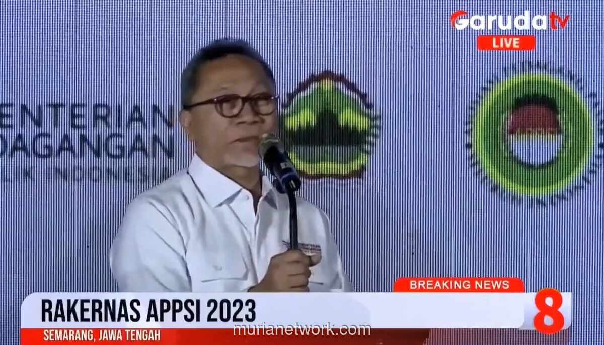 Video Zulhas Hina Shalat: Kok Bisa Bebas Berkeliaran?