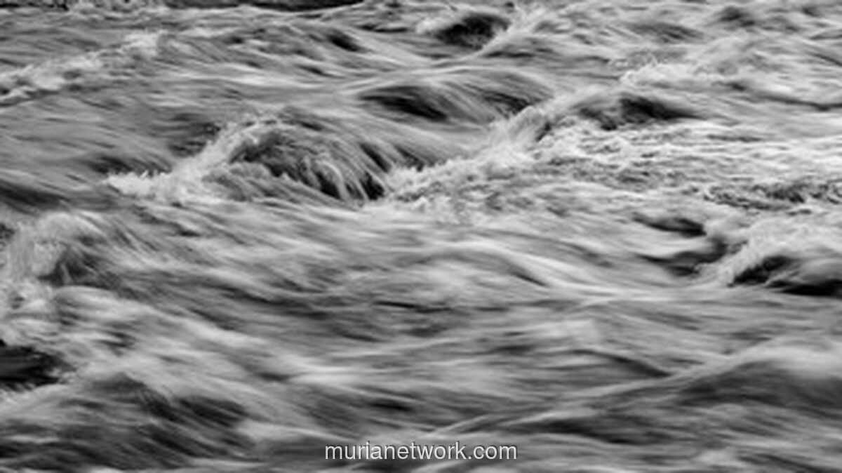 Remaja 19 Tahun Tewas Tenggelam di Lapangan Bola yang Berubah Jadi Danau Banjir