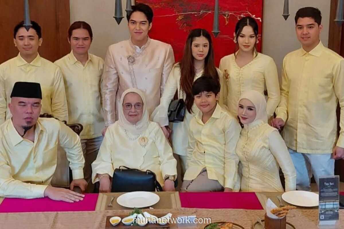 Potret Harmoni Keluarga Dhani: El Rumi Tersenyum Lebar di Tengah Isu Lamaran