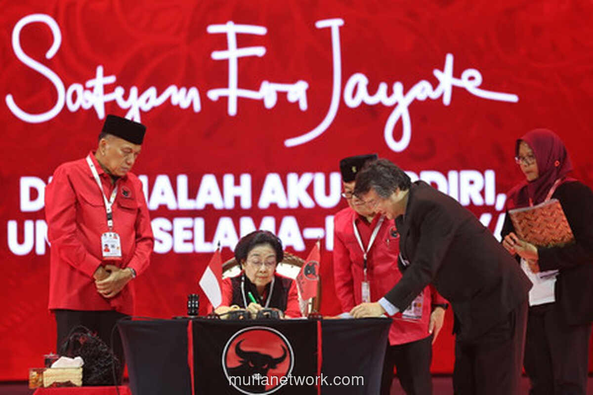 Megawati Resmikan Institut Pancasila di Tengah Kemeriahan HUT PDIP
