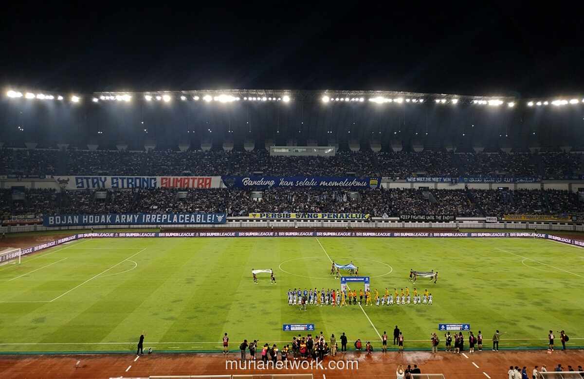 Persib Larang Bobotoh Datang ke Kandang Persik Kediri